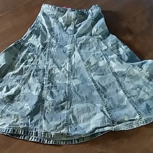 Skirt